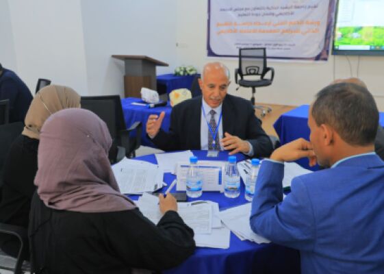 ألبوم صور خاص بتنظيم ورشة تدريبية لتقديم الدعم الفني في جامعة الرشيد الذكية