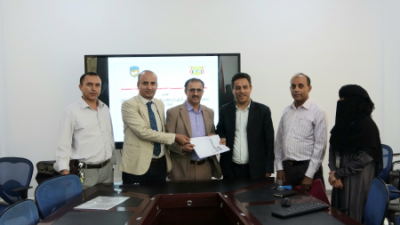 مجلس الاعتماد الأكاديمي يتسلّم التقرير النهائي للاعتماد البرامجي لبرنامج الصيدلة بجامعة الملكة أروى
