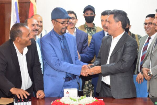 ألبوم صور خاص دور استلام وتسليم بين رئيسي مجلس الاعتماد الأكاديمي