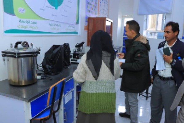 ألبوم صور خاص بالنزول الميداني لتقييم ومتابعة البرامج الأكاديمية بجامعة الرازي حجة  الاحد ١٦ نوفمبر ٢٠٢٥م